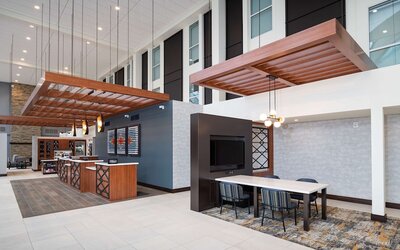 DoubleTree by Hilton Madison East