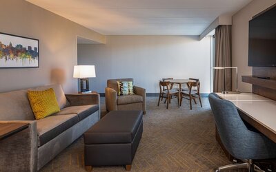 DoubleTree by Hilton Madison East