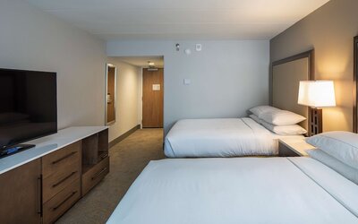 DoubleTree by Hilton Madison East