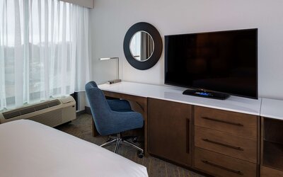 DoubleTree by Hilton Madison East