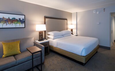 DoubleTree by Hilton Madison East