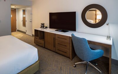 DoubleTree by Hilton Madison East