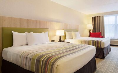 Country Inn & Suites by Radisson, Madison Southwest, WI