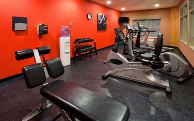 Country Inn & Suites by Radisson, Madison Southwest, WI