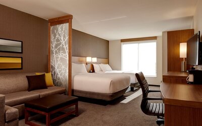 Hyatt Place Madison / Verona