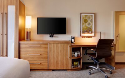 Hyatt Place Madison / Verona