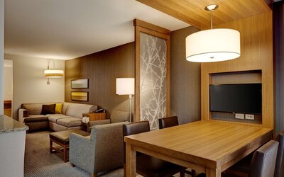 Hyatt Place Madison / Verona
