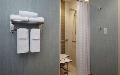 Hyatt Place Madison / Verona