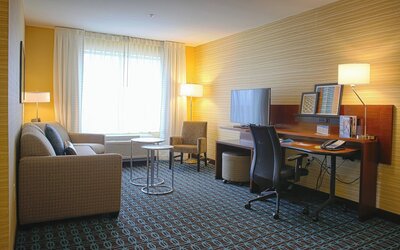 Fairfield Inn & Suites by Marriott Madison Verona