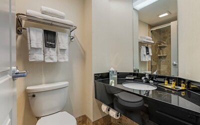 Best Western Plus InnTowner Madison