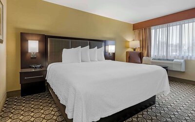 Best Western Plus InnTowner Madison