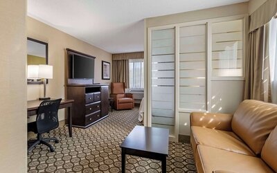 Best Western Plus InnTowner Madison