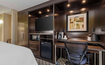 Best Western Plus InnTowner Madison