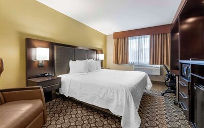 Best Western Plus InnTowner Madison