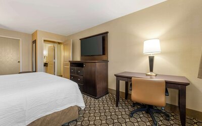 Best Western Plus InnTowner Madison