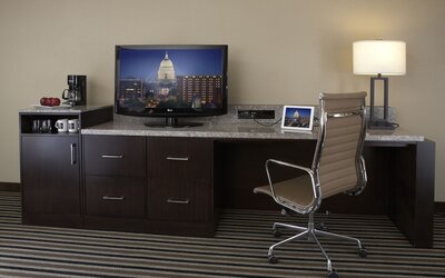 The Madison Concourse Hotel and Governor's Club