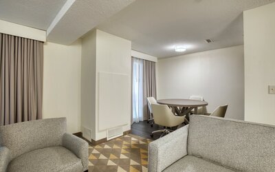 Holiday Inn Hotel & Suites Madison West - Middleton by IHG
