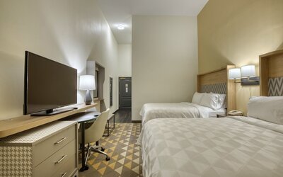 Holiday Inn Hotel & Suites Madison West - Middleton by IHG