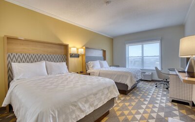 Holiday Inn Hotel & Suites Madison West - Middleton by IHG