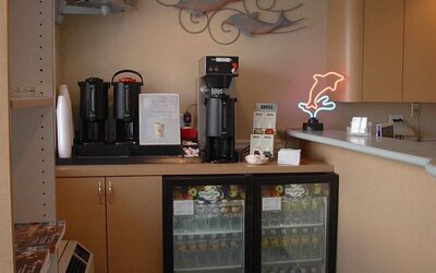Snack bar available in the lobby at Bay Breeze Motel.