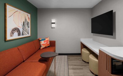 Embassy Suites By Hilton Madison Downtown