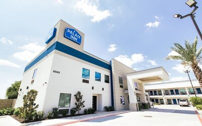 Hotel exterior at Palace Inn Blue Laura Koppe Rd.