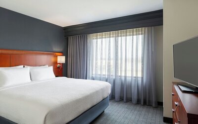 Courtyard by Marriott Madison West Middleton