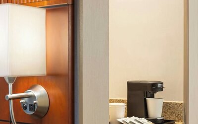 Courtyard by Marriott Madison West Middleton