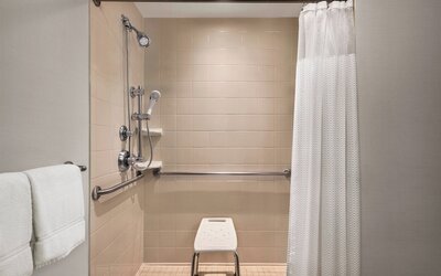 Courtyard by Marriott Madison West Middleton