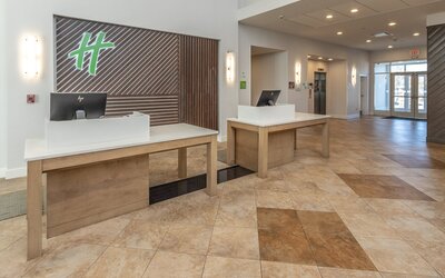 Holiday Inn & Suites Memphis - Wolfchase Galleria​ by IHG