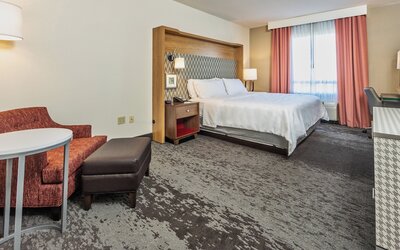 Holiday Inn & Suites Memphis - Wolfchase Galleria​ by IHG