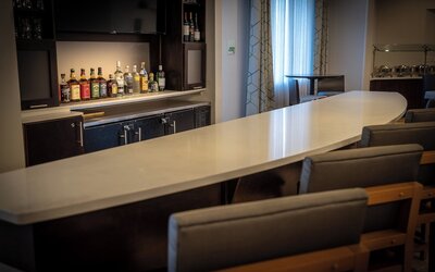 Holiday Inn & Suites Memphis - Wolfchase Galleria​ by IHG