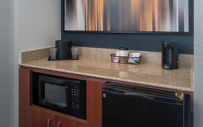 Courtyard by Marriott Memphis East/Park Avenue