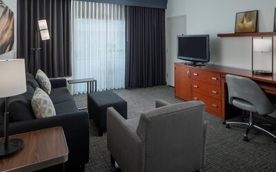 Courtyard by Marriott Memphis East/Park Avenue