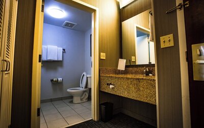 Courtyard by Marriott Memphis East/Bill Morris Parkway