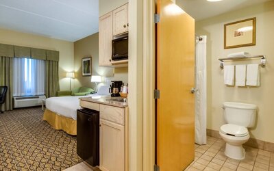 Holiday Inn Express Hotel & Suites Memphis Southwind by IHG