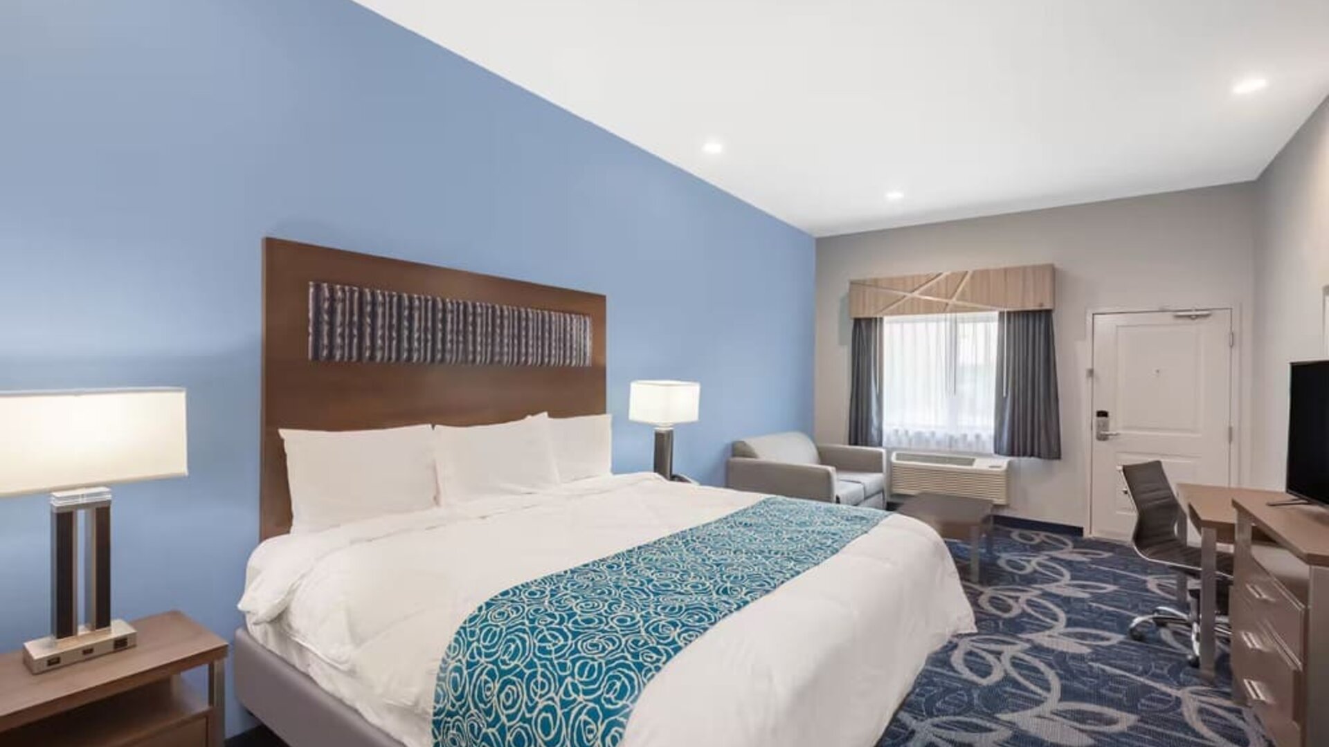 Day use room at Baymont By Wyndham Houston Hobby Airport.