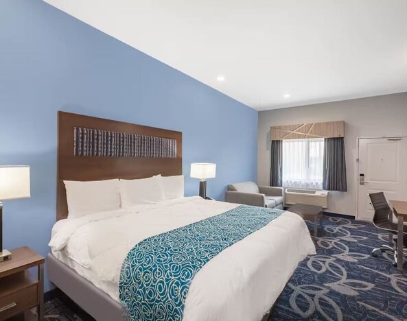 Day use room at Baymont By Wyndham Houston Hobby Airport.