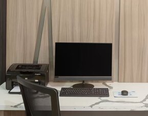 Business center at Baymont By Wyndham Houston Hobby Airport.