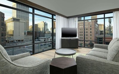 Deluxe Room, 2 Queen Beds, Accessible, Bathtub