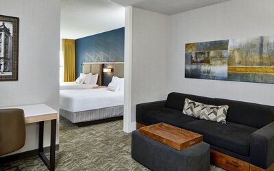 Springhill Suites By Marriott Memphis Downtown