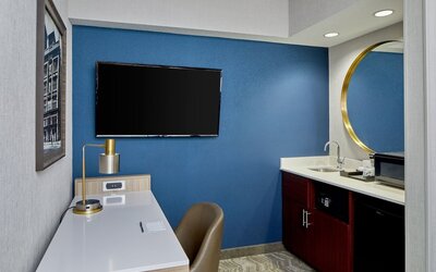 Springhill Suites By Marriott Memphis Downtown