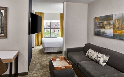Springhill Suites By Marriott Memphis Downtown