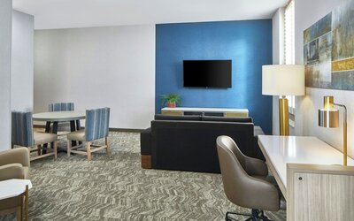 Springhill Suites By Marriott Memphis Downtown