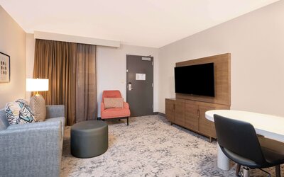 Embassy Suites by Hilton Memphis East Germantown Area