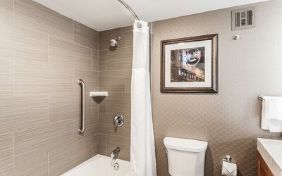 DoubleTree by Hilton Hotel Memphis