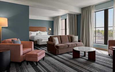 The Memphian, a Tribute Portfolio Hotel