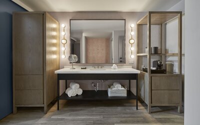 The Memphian, a Tribute Portfolio Hotel
