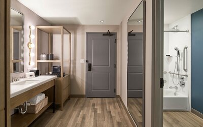 The Memphian, a Tribute Portfolio Hotel