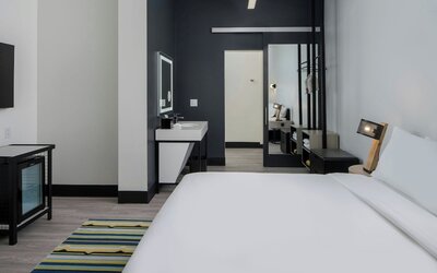 Aloft by Marriott Memphis Downtown